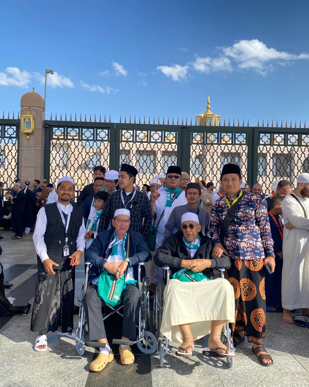 Umroh Akhir Tahun Bersama Keluarga