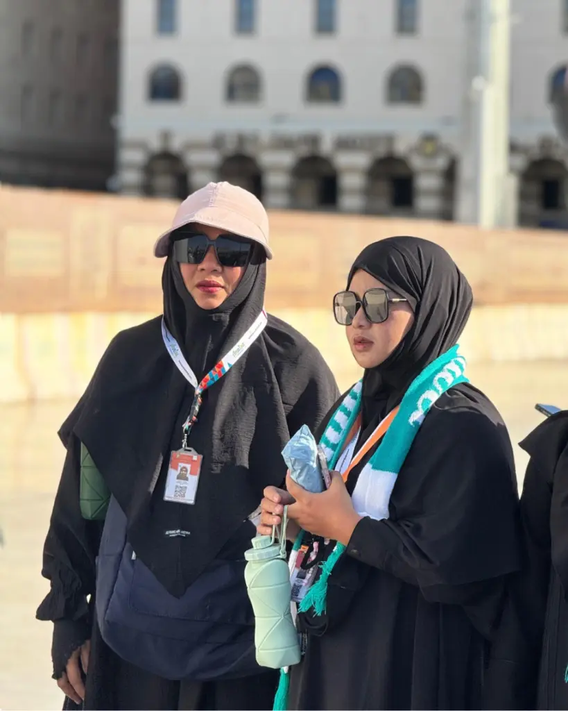 Umroh Berdua bareng Sahabat