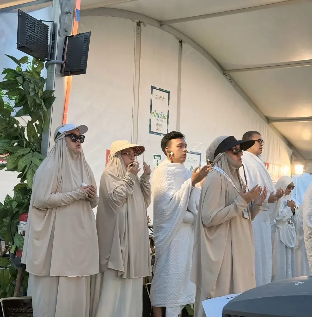 Tenda VIP Jamaah Haji Annisa Travel